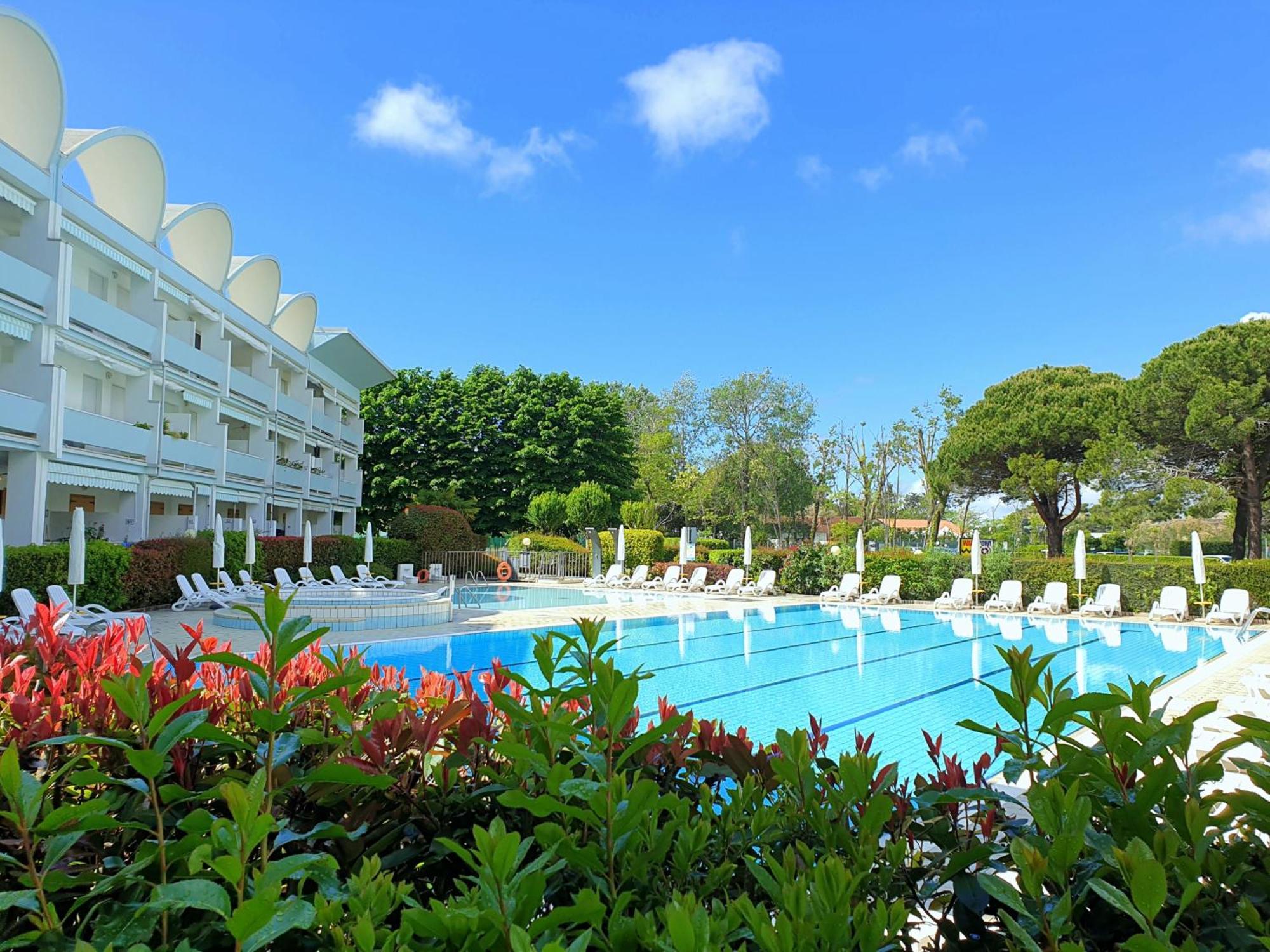 Apartamento Le Caravelle Bibione Exterior foto